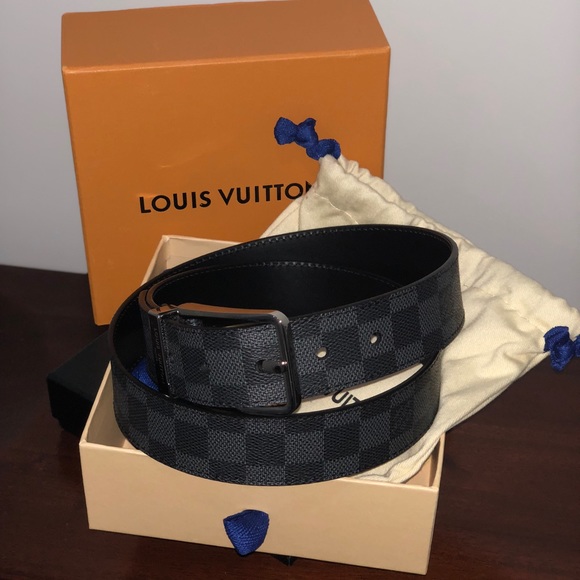 Louis Vuitton belt - Picture 2 of 5
